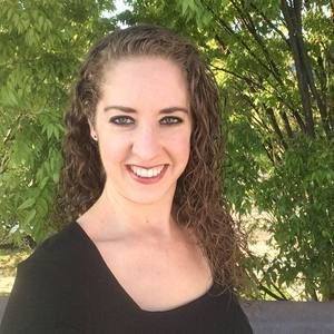 Meet your Posher, Caitlyn